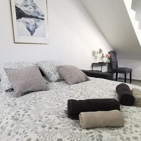 L'Elegant Duplex - Clim I Wifi I Proche Du Centre-Ville Мірамас Екстер'єр фото