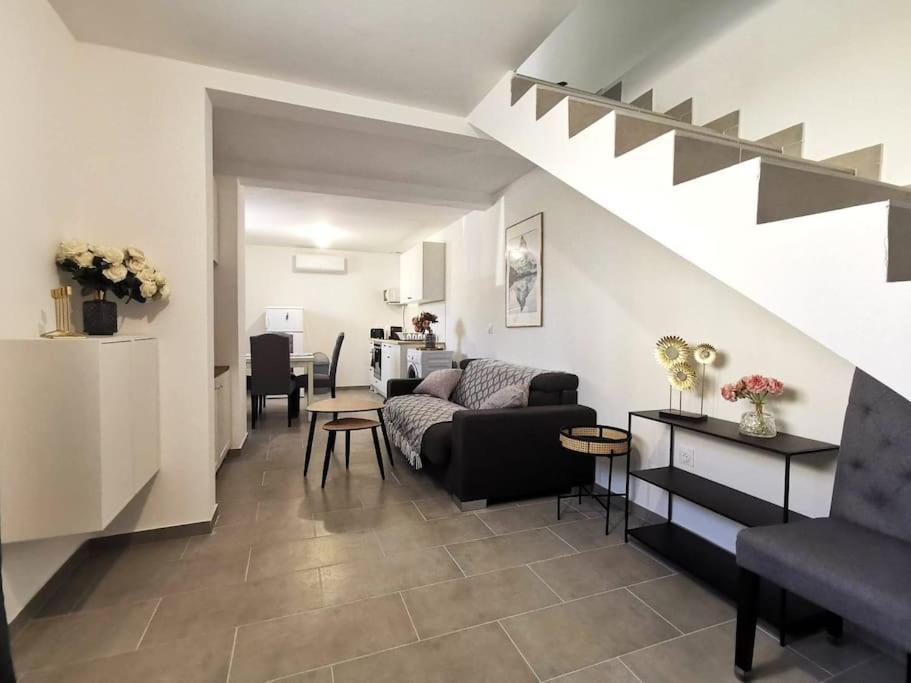 L'Elegant Duplex - Clim I Wifi I Proche Du Centre-Ville Мірамас Екстер'єр фото